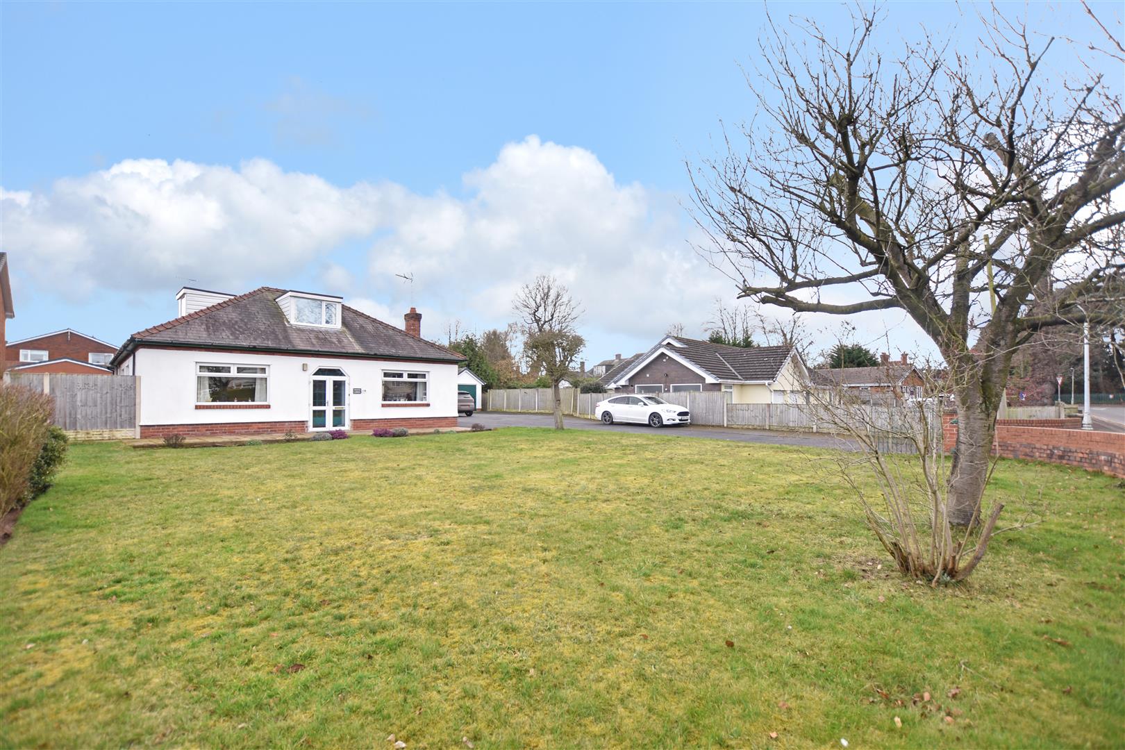 SSTC 3 Bed Bungalow detached